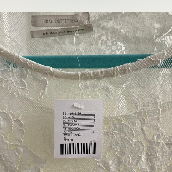 New Urban Outfitters White Lace Dress bell sleeves size small - Picture 7 of 9